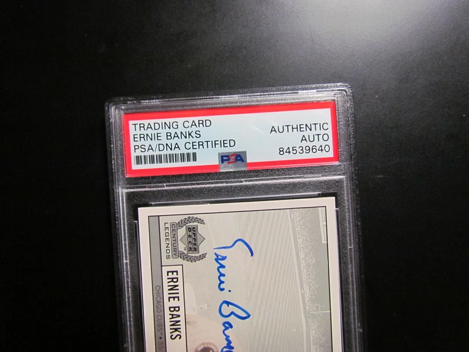 Tarjeta firmada por Ernie Banks Upper Deck 1999 Century Legends PSA encapsulada Foto 3 de 4