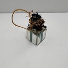Picture 2 of 4