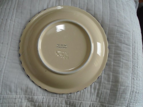Bellini Piu HAND PAINTED CERAMIC PLATE Italy LEAVES AND FRUIT 10" FREE SHIPPING - Picture 3 of 4