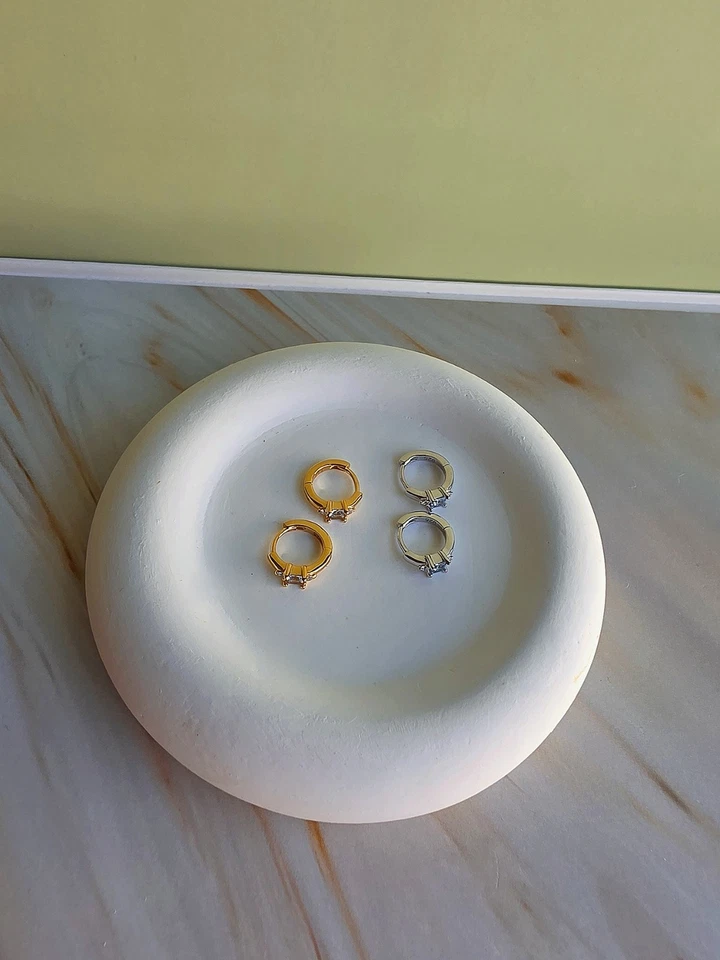 Pendientes Aguamarina Oro 18k y 925 Plata Delicados Huggies Regalos de Cumpleaños Mujer Foto 4 de 4