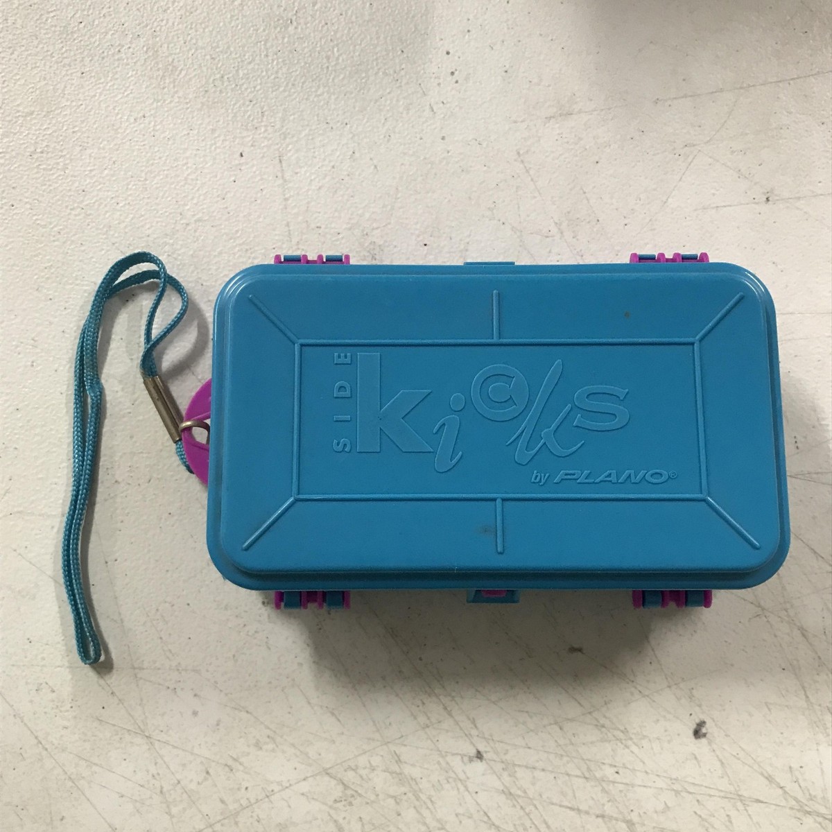 Vintage Plano Side Kicks Pocket Tackle Box Blue Purple Hard Case
