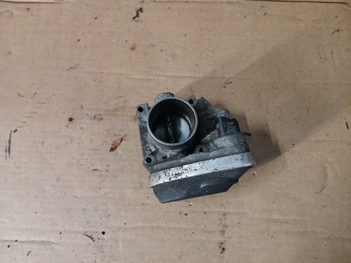 VW Polo 9N 1,2 Drosselklappe 036133062 N