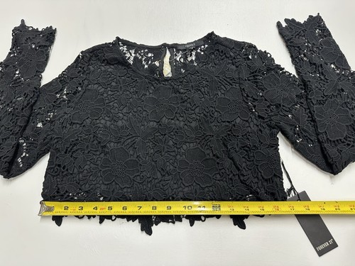 Forever 21 women size M black crochet long sleeve crop top - Picture 2 of 11