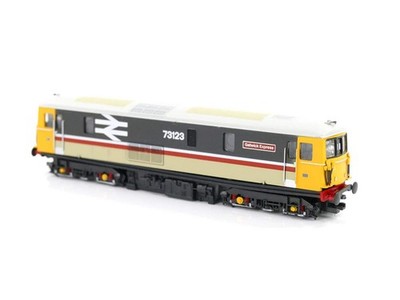 Gaugemaster GM2210210 N Gauge Class 73 123 'Gatwick Express' BR IC