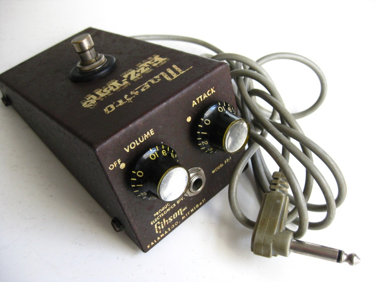 Vintage 1962 Maestro FZ-1 Fuzz Tone by Gibson Fuzz Guitar Effect