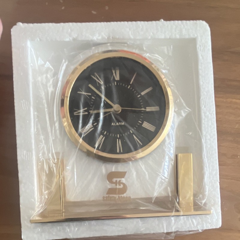 Safety-Kleen Gold & Black Metal Desk Alarm Clock Analog Roman Numerals