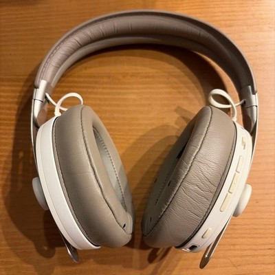 Sennheiser Momentum 3 Wireless M3AEBTXL Noise Cancelling Headphones Tested O66