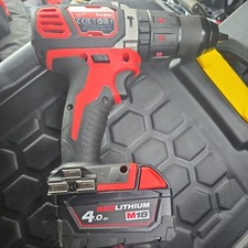 Milwaukee M18-BPDN combi Drill With 4.0 MILWAUKEE BATTERY