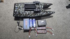 Angling Technics Procat MK3 Bait Boat with Transmitter, Charger and 4 Batteries
