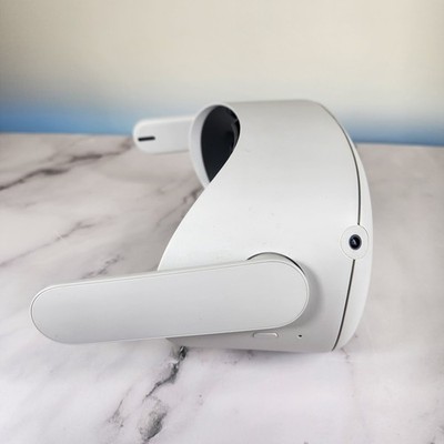Oculus Quest 2 256GB Advanced All-In-One Virtual Reality Headset