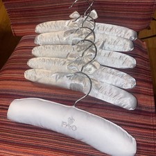 Silky Koala Baby Boutique Set Of 5 Hangers  1 FAO Hanger White Padded