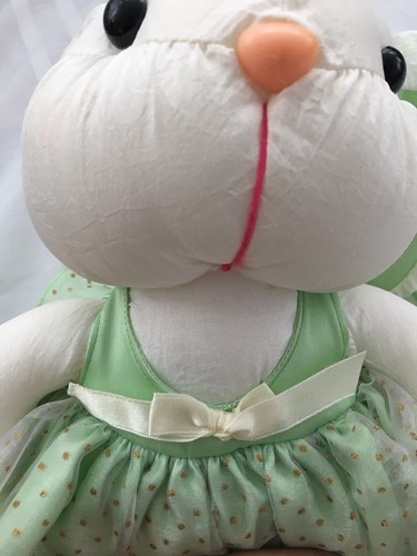 "Bailarina conejo conejo verde vintage como nueva TB de peluche rellena nailon 15" - Imagen 5 de 5