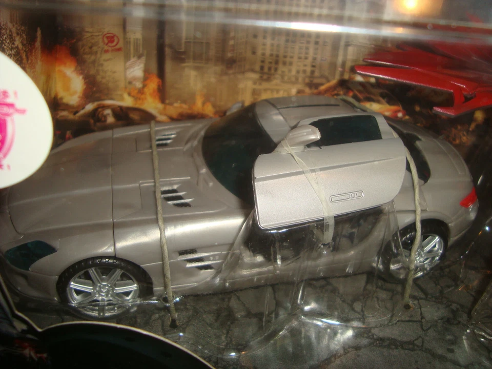 TRANSFORMERS: DARK OF THE MOON HUMAN ALLIANCE DD-09 SOUNDWAVE+MR.GOULD+LASERBEAK - Immagine 2 di 4