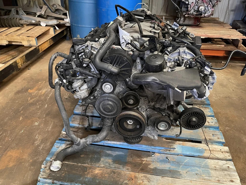 2010-2011 MERCEDES S550 W221 AWD 5.5L 发动机电机组件很好! — 第 2/4 张图片