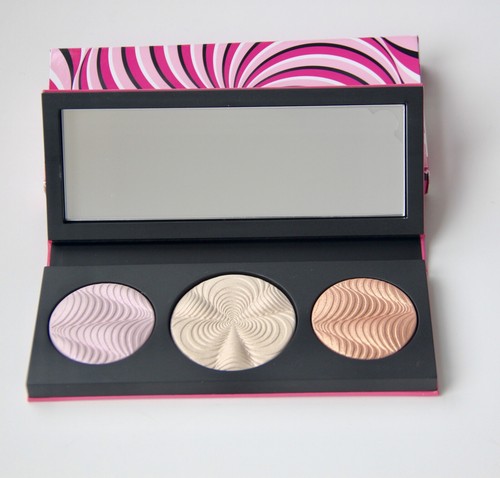 MAC Step Bright Up Extra Dimension Skinfinish Palette Light Full Size Boxed New - Picture 1 of 2