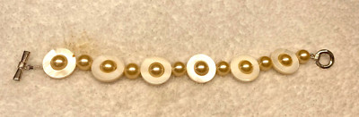 Cute Vintage Mother of Pearl Discs Link Silvertone Toggle Style Bracelet