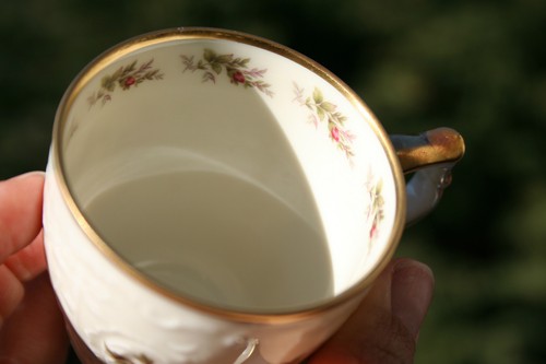 Vintage Rosenthal Tea Cup Embossed Design Moss Rose Off Bone White w/Gold Trim - Picture 2 of 12