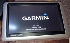 Garmin Nüvi 1450 LMT Automotive Mountable 5" Touchscreen GPS bundle