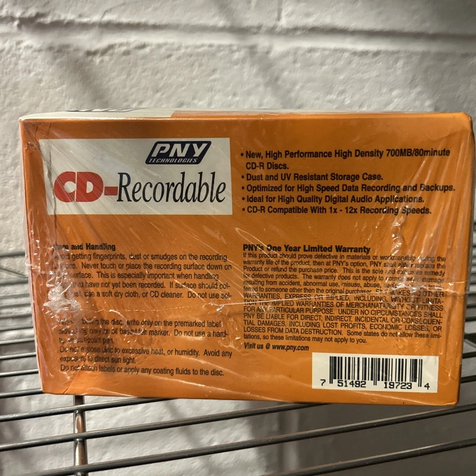 PNY CD-R 80 Minute 700mb 50 Pack Disc New Sealed - Image 3 of 4