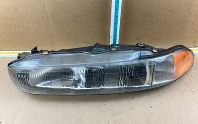 2000-2002 Mitsubishi Galant Driver Left Headlight MR439549 OEM