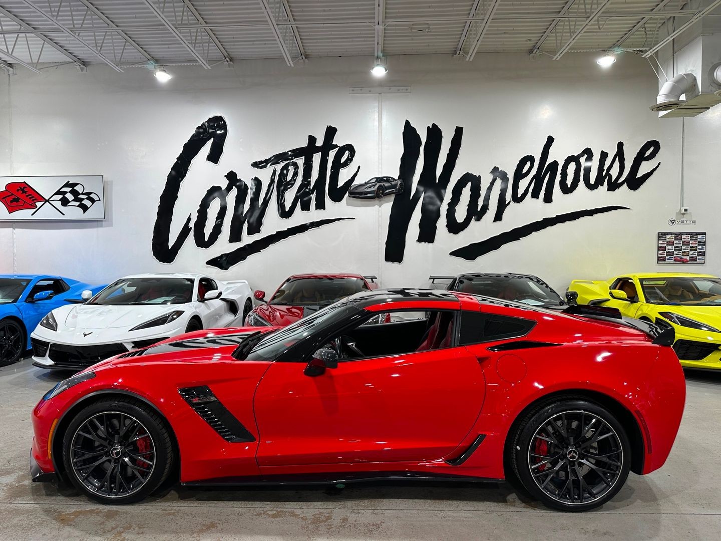 2015 [GKZ] Torch Red Chevrolet Corvette   | C7 Corvette Photo 2
