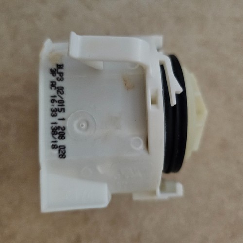 Bosch SMV45IX04E/01 Geschirrspüler-Ablaufpumpe : LP3 20/15 AC