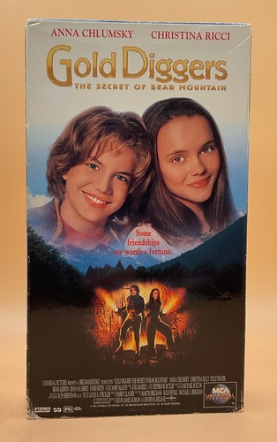 Gold Diggers - The Secret of Bear Mountain VHS 1996 Slip Sleeve Christina Ricci