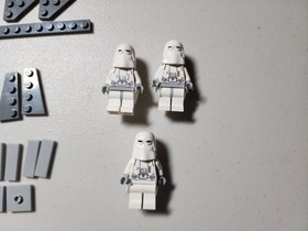 LEGO Star Wars 75054 AT-AT - Parts 100% Complete w/ Manuals and Minifigures
