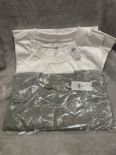 2- Gap Standard Tee Mens Crew Neck Short Slee...