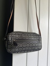 Vintage Coach Soho Signature Mini Shoulder Crossbody Bag Black Y2K Rare