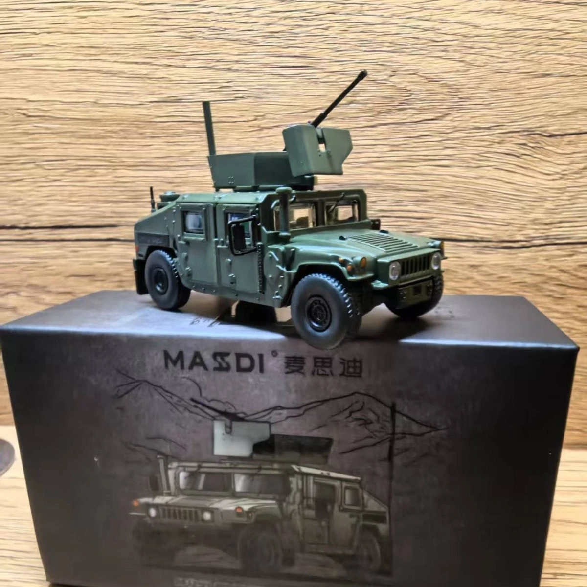 JakeSpecial - MASSDI 1/64 Hummer H1 M1151 Military Model