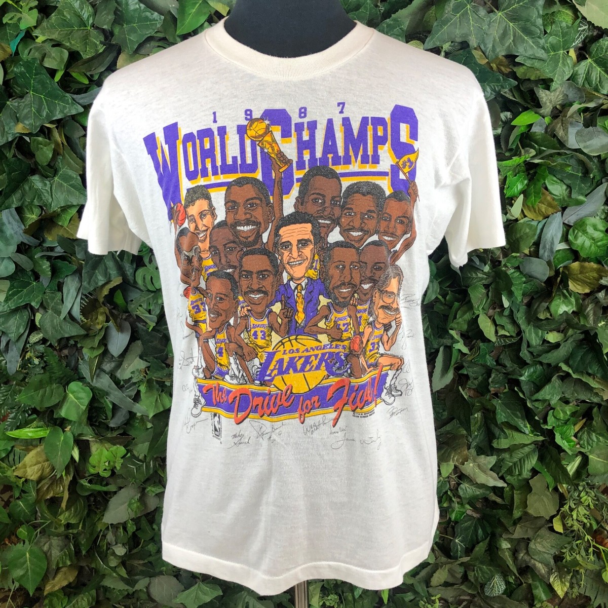 80s Lakers world champions XL shirt big head single stitch 1987