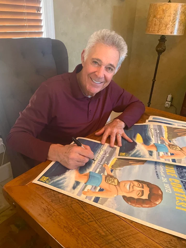 Póster WAIKIKI BEACH HAWAII SURF CONTEST Firmado por Barry Williams 14x22 Foto 2 de 4