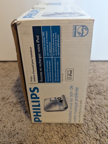 Philips Docking System iPod FM Radio Alarm Clock DC190B/37 - TESTED WORKS - Picture 19 of 23