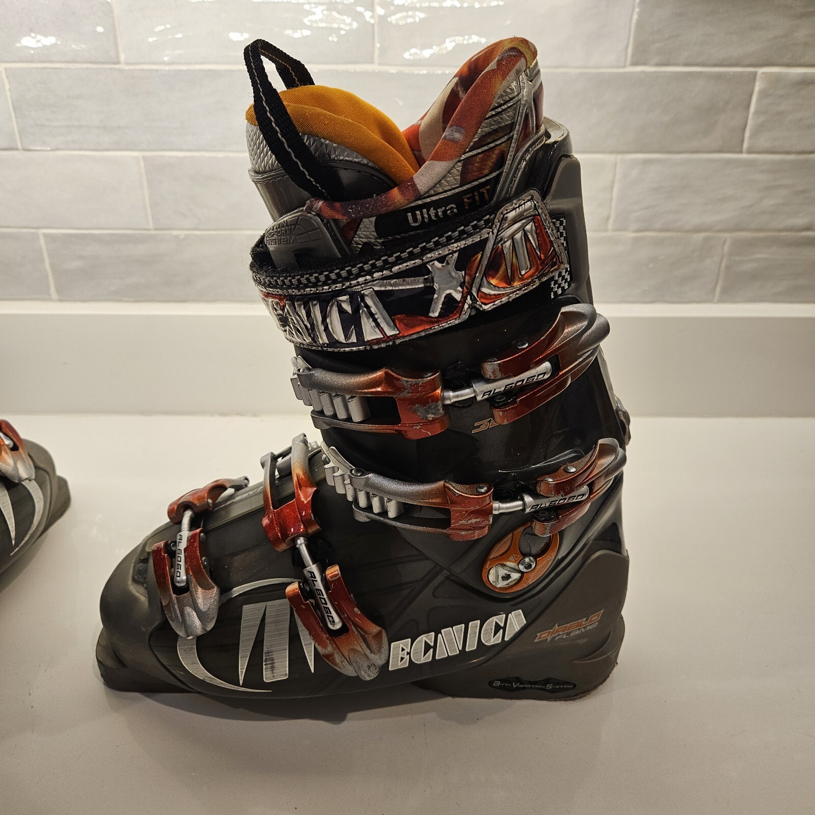 SALOMON Scarponi da sci alpino Tecnica Diablo Flame misura 26 5