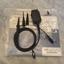 Tektronix TPP1000 Oscilloscope Probe CAT II 3.9pF 1GHz 300V - W/accessories
