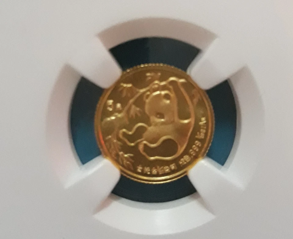 1985 CHINA 5 Yuan Panda Gold 1/20 OZ NGC MS69 - Image 3 of 4