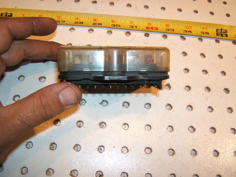 BMW 1974 2002 under Hood 12 Fuse type small Fuse OE 1 Box with 12 fuses &1 Cover - Image 3 of 4