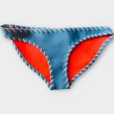 Regular Size XS Triangl Bottom Swimwear for Women for sale Regular Size XS Triangl Bottom Swimwear for Women for sale