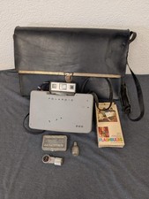 Vintage Polaroid 220 Land Camera Kit w/ Bag Flashbulbs Timer