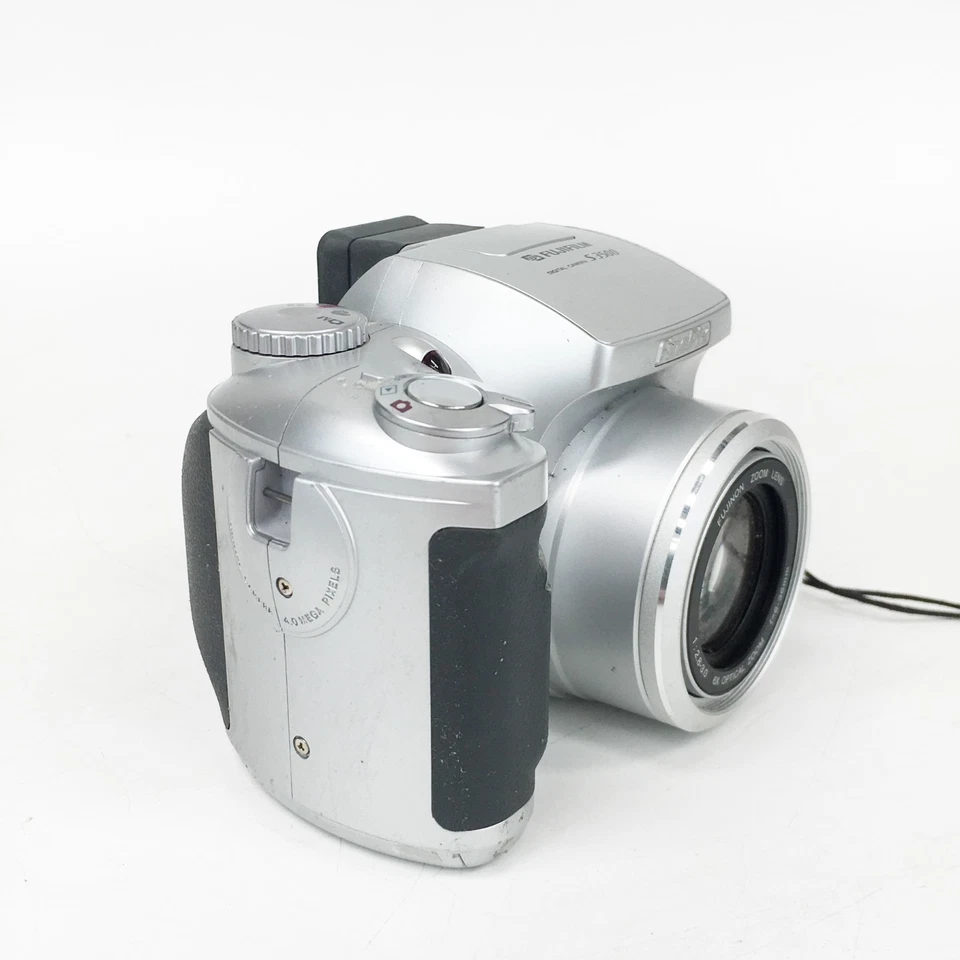 Fugifilm Finepix S3500 Digital Camera Silver Retro Photography With Box Working, photo 2 of 5