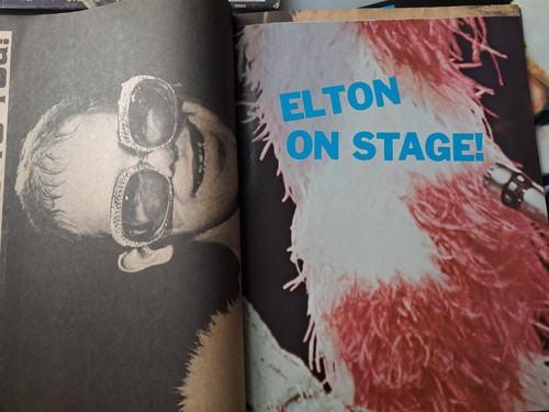 THREE 1975-76 Rock & Roll Magazines on ELTON John - Picture 3 of 4