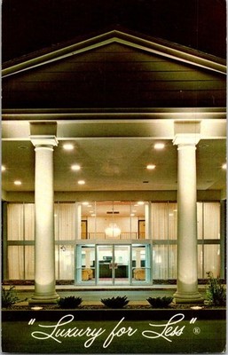Vintage 1971 Ramada Inn South Bend Indiana Postcard Luxury for Less