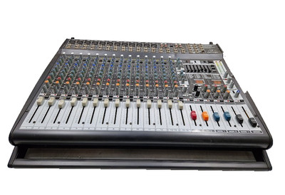 Behringer Europower PMP6000 - Powered Mixer