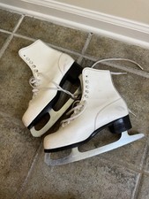 Vintage Women  s white figure skates- size 8 Imperial