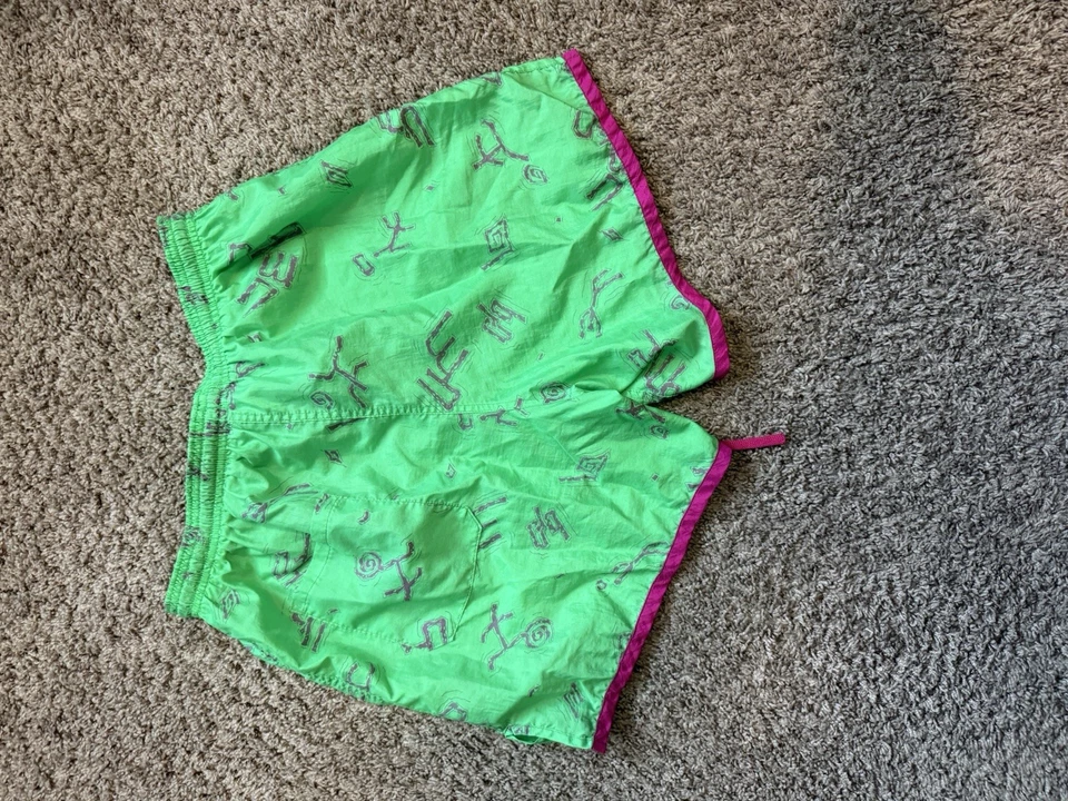 Pantalones Cortos Umbro Vintage Años 90 Nylon Hechos en EE. UU. Fútbol S Pista Diseño Estampado Foto 3 de 4