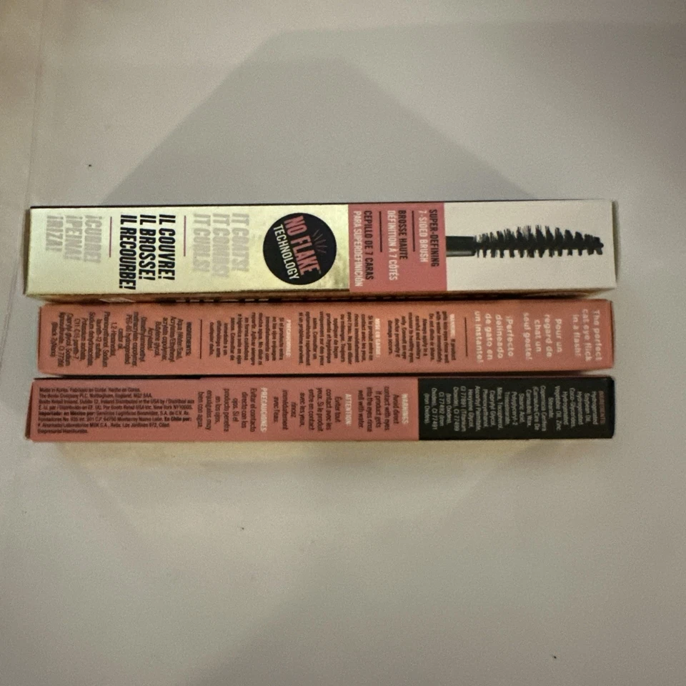 Delineador de ojos impermeable Soap & Glory Supercat JET BLACK, rímel HD, lápiz de tiro con arco Foto 4 de 4