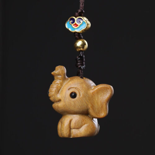 Natural Sandalwood Craft Carving Lovely Small Elephant Ornaments Home Decoration - Zdjęcie 1 z 7