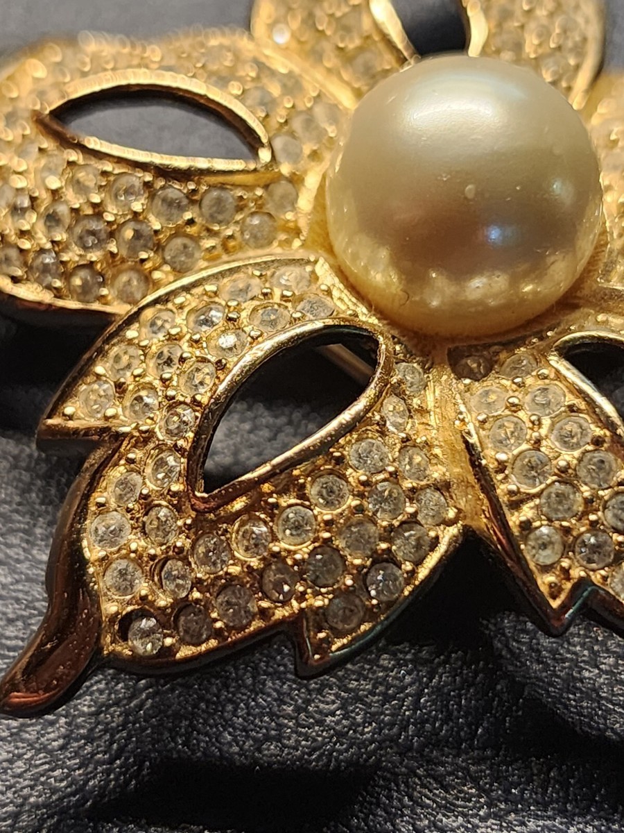 Christian Dior Vintage Brooch Gold Tone with Rhinestones