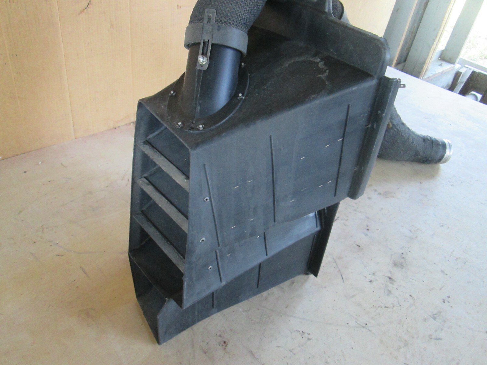 Ferrari 348 Spider RH Radiator Air Intake / Duct / Inlet 